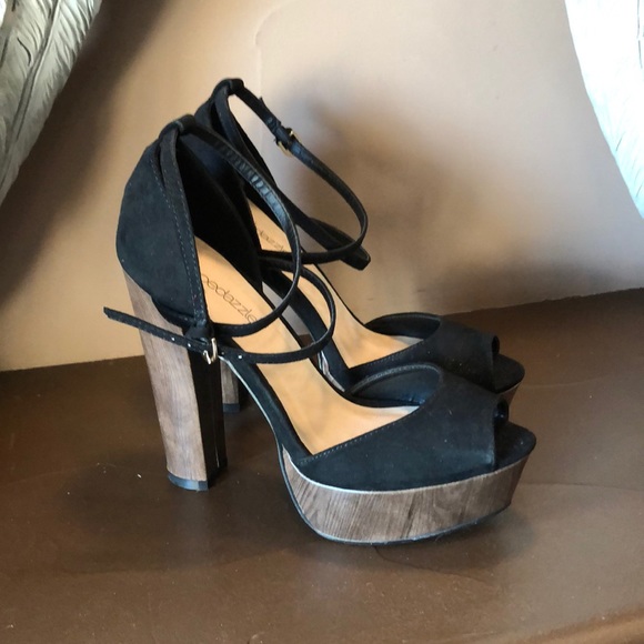 Shoe Dazzle Shoes - Black shoe dazzle heels